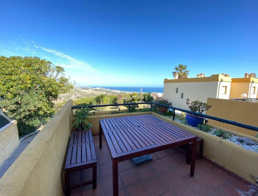 3 Bedroom Home With Amazing Views & Outdoor Spaces Manilva Exteriér fotografie