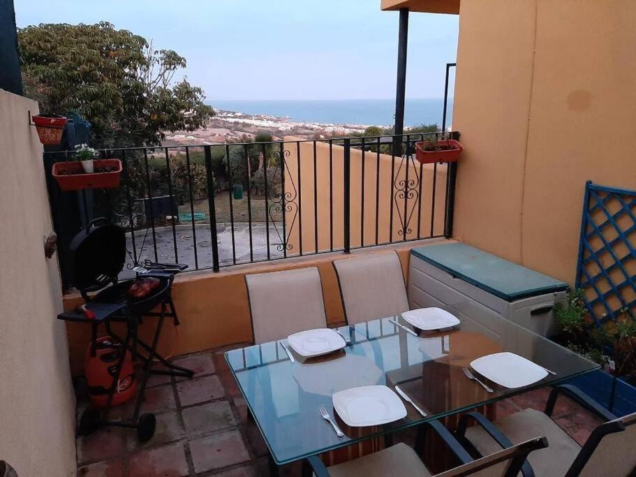 3 Bedroom Home With Amazing Views & Outdoor Spaces Manilva Exteriér fotografie